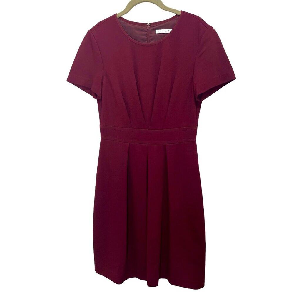 Trina Turk Fit&Flare Women's Dress Wine Pleated Short Cap Sleeve Zip Back Size 8